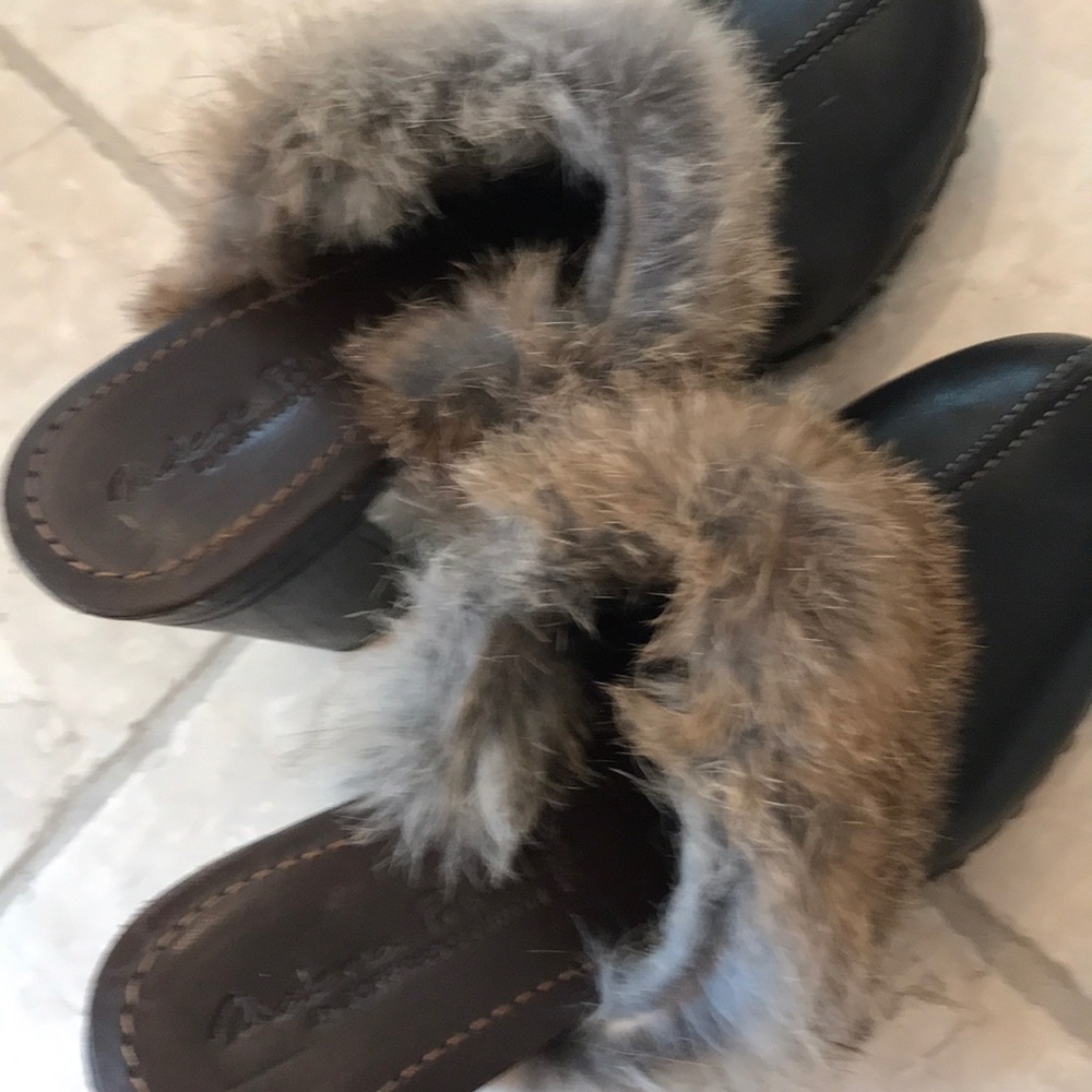 Clogs - Picture 2 of 5